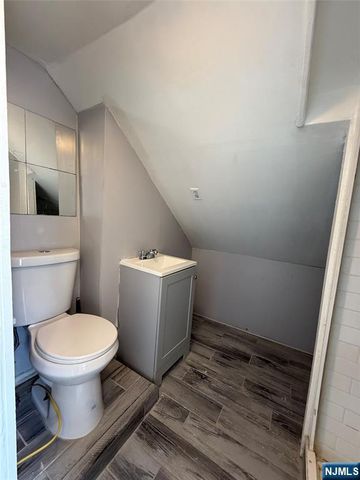 386 Summer Avenue, Newark, NJ 07104