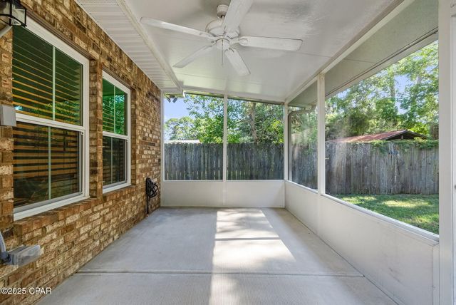 914 NUTMEG Avenue, Niceville, FL 32578