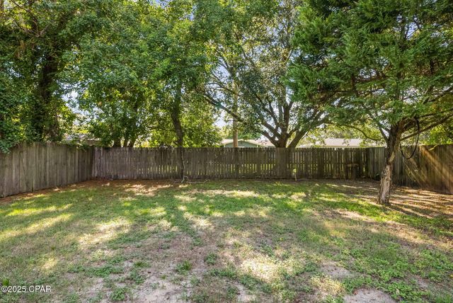 914 NUTMEG Avenue, Niceville, FL 32578