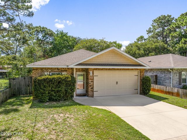914 NUTMEG Avenue, Niceville, FL 32578