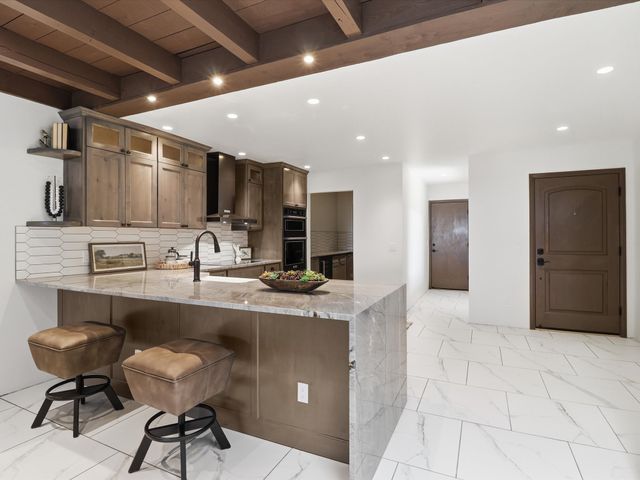 1810 Calle De Sebastian G2, Santa Fe, NM 87505