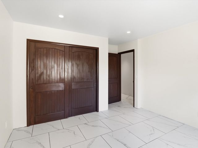 1810 Calle De Sebastian G2, Santa Fe, NM 87505