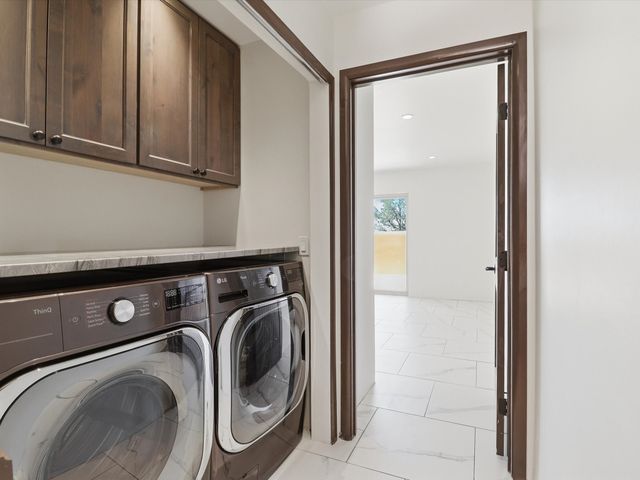 1810 Calle De Sebastian G2, Santa Fe, NM 87505