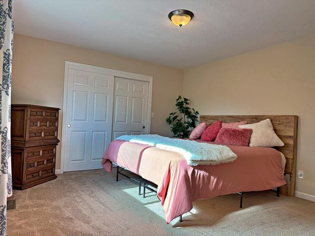 3781 Whispering Pines Ln, Shingle Springs, CA 95682