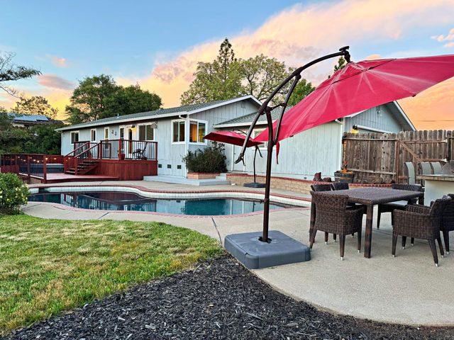 3781 Whispering Pines Ln, Shingle Springs, CA 95682