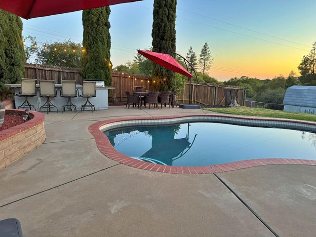 3781 Whispering Pines Ln, Shingle Springs, CA 95682