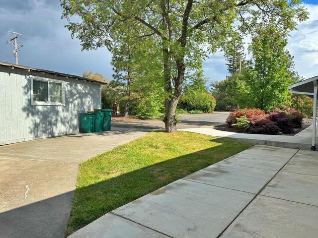 3781 Whispering Pines Ln, Shingle Springs, CA 95682