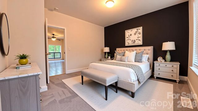 6419 Park Pond Drive, Charlotte, NC 28262