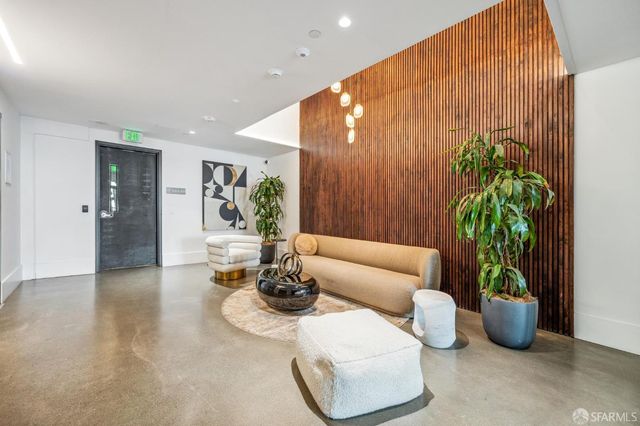 1288 Howard Street 317, San Francisco, CA 94103