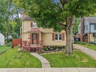 19782 Sumner, Redford Charter Township, MI 48240