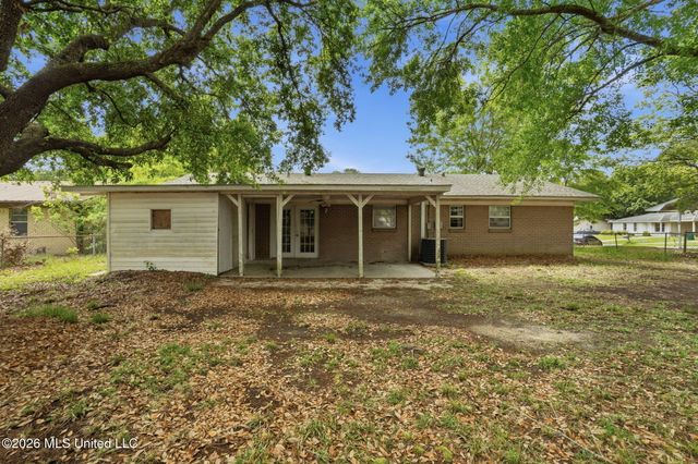 2603 W Samuel Street, Gulfport, MS 39503