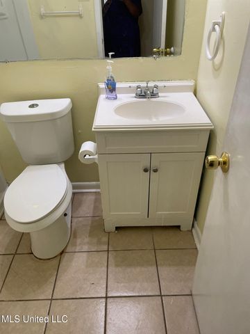 2603 W Samuel Street, Gulfport, MS 39503