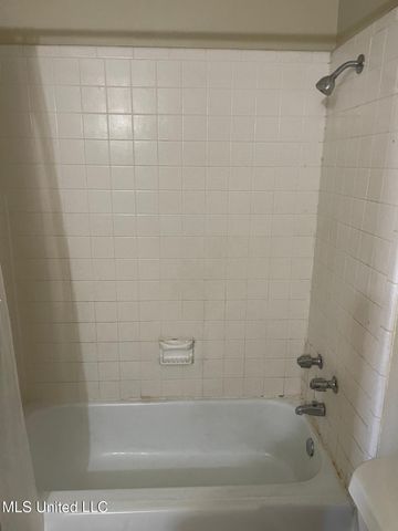 2603 W Samuel Street, Gulfport, MS 39503