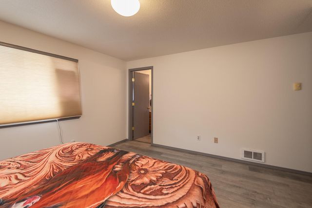 21025 SW Young Avenue, Bend, OR 97703