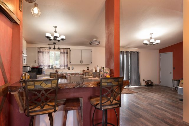 21025 SW Young Avenue, Bend, OR 97703
