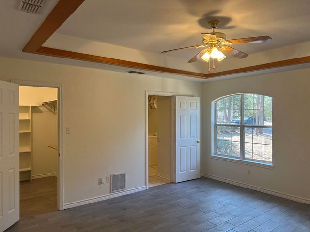 2020 E Holly Trail, Holly Lake Ranch, TX 75675