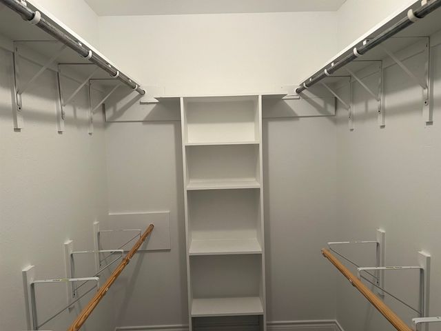 2020 E Holly Trail, Holly Lake Ranch, TX 75675