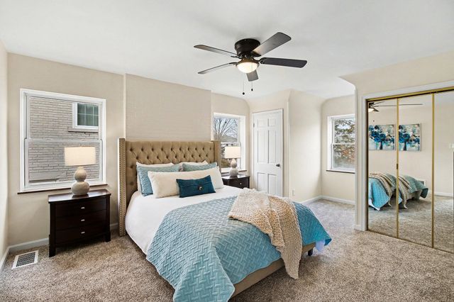 12 Greenbriar Avenue, Fort Mitchell, KY 41017