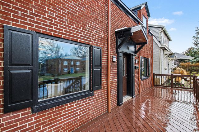 12 Greenbriar Avenue, Fort Mitchell, KY 41017