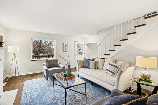 12 Greenbriar Avenue, Fort Mitchell, KY 41017