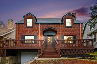 12 Greenbriar Avenue, Fort Mitchell, KY 41017