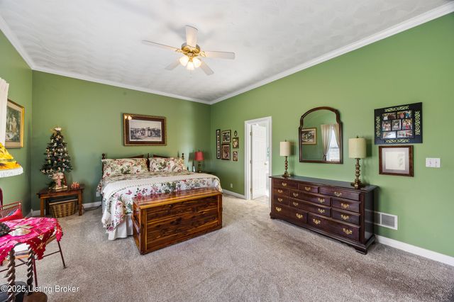 218 Bogard Ln, Mt Washington, KY 40047