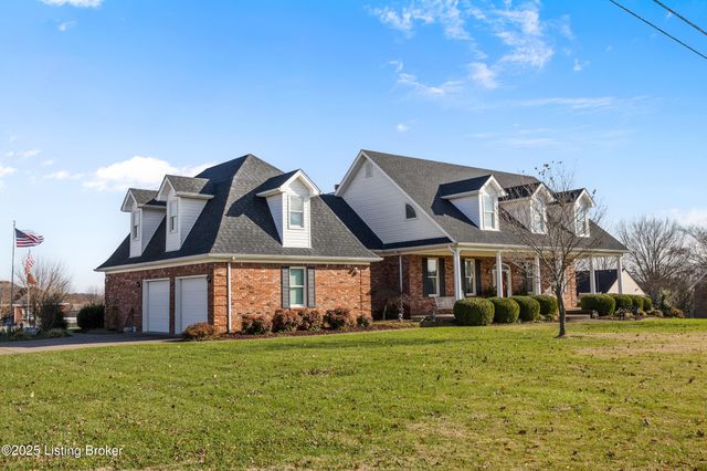 218 Bogard Ln, Mt Washington, KY 40047