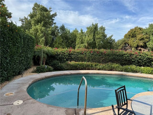 122 Kavenish E, Rancho Mirage, CA 92270