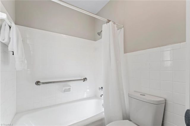 5005 Northbend Road, Mcleansville, NC 27301