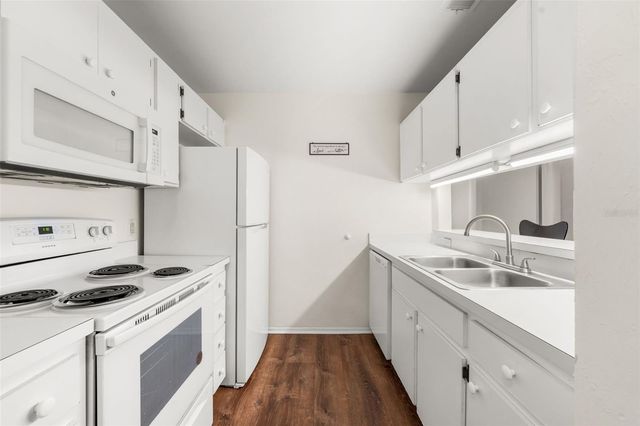 4000 SW 23RD STREET 4-303, Gainesville, FL 32608