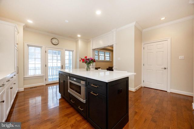 956 PINEHURST DR, Chester Springs, PA 19425