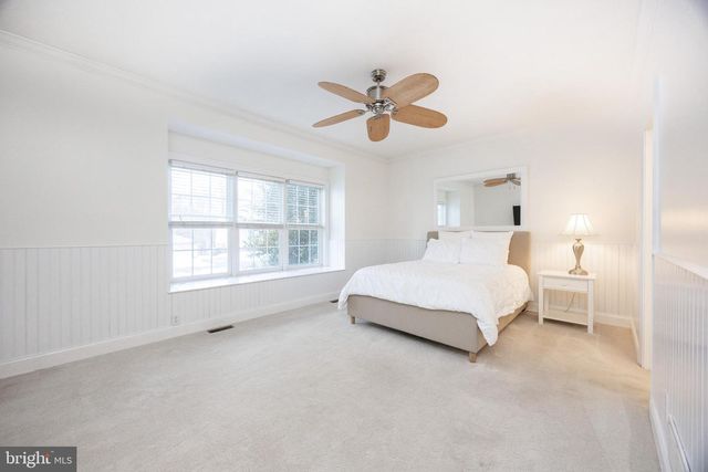 956 PINEHURST DR, Chester Springs, PA 19425