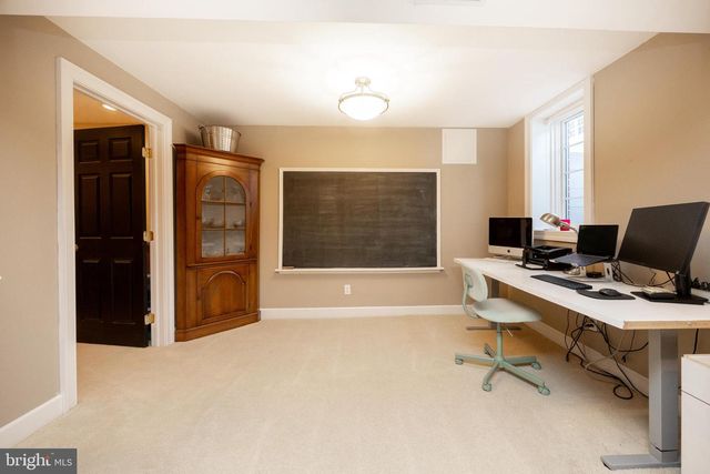 956 PINEHURST DR, Chester Springs, PA 19425