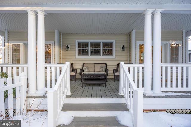 956 PINEHURST DR, Chester Springs, PA 19425