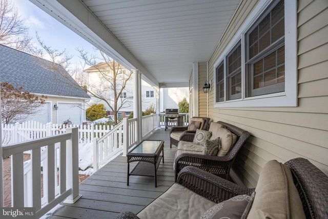 956 PINEHURST DR, Chester Springs, PA 19425