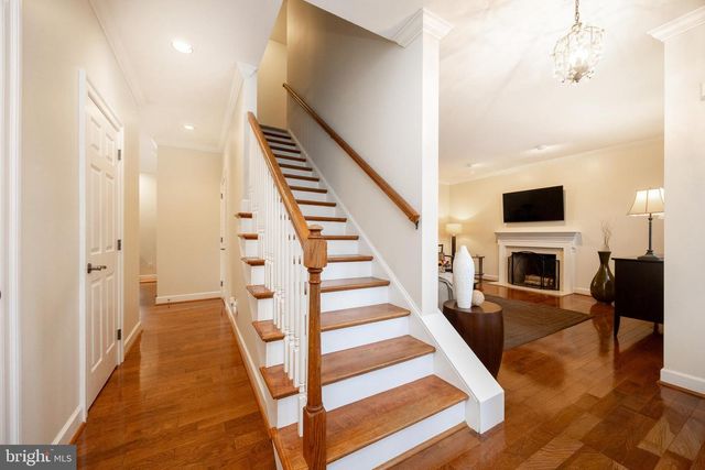 956 PINEHURST DR, Chester Springs, PA 19425