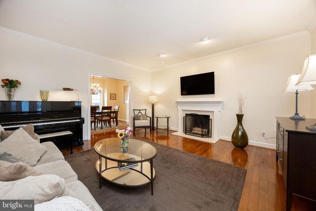 956 PINEHURST DR, Chester Springs, PA 19425