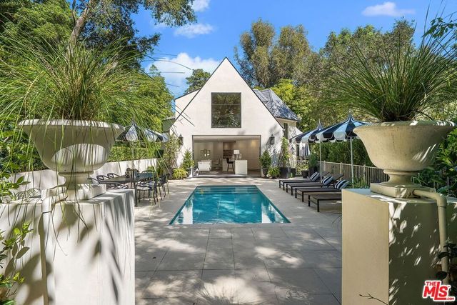 943 Moraga Drive, Los Angeles, CA 90049