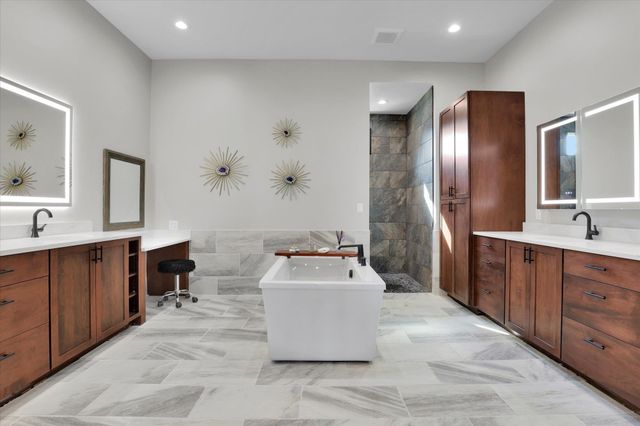 5110 W Hayden Ln, Spokane, WA 99208