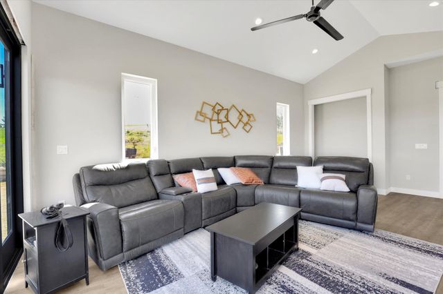 5110 W Hayden Ln, Spokane, WA 99208