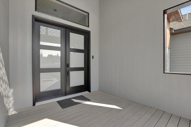 5110 W Hayden Ln, Spokane, WA 99208