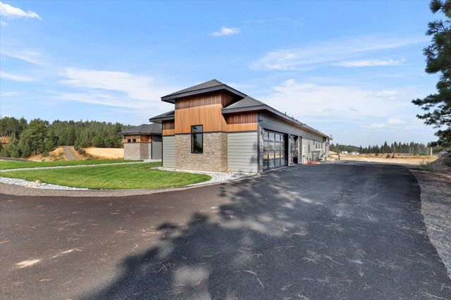 5110 W Hayden Ln, Spokane, WA 99208