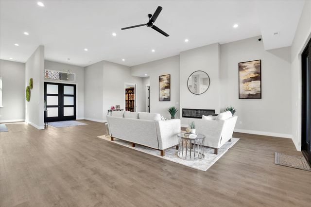 5110 W Hayden Ln, Spokane, WA 99208