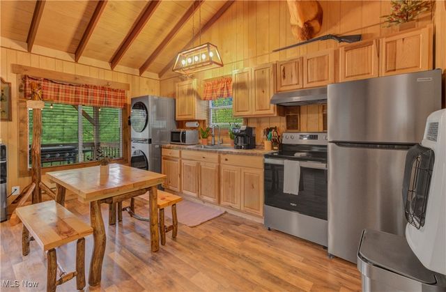 7324 Ferngreen Road, Carrollton, OH 44615