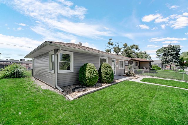 6738 Olcott Avenue, Hammond, IN 46323