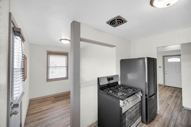 6738 Olcott Avenue, Hammond, IN 46323