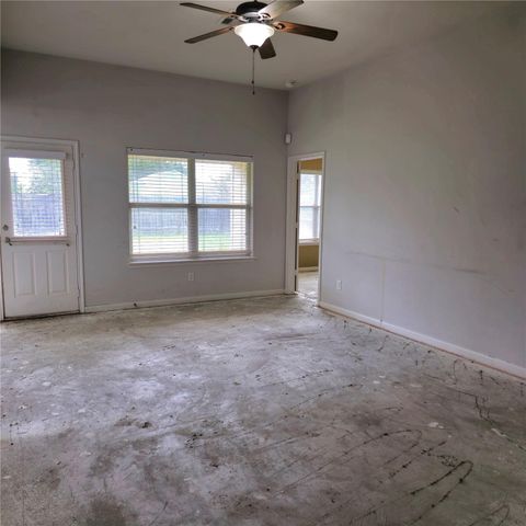 2522 Tarpon Drive, Texas City, TX 77591