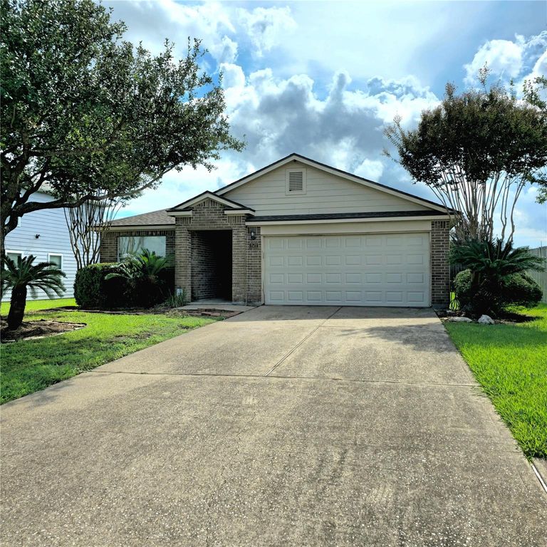 2522 Tarpon Drive, Texas City, TX 77591