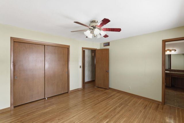 2232 W Westport St, Wichita, KS 67203