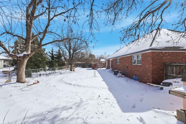 2232 W Westport St, Wichita, KS 67203